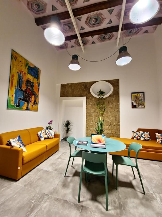 Borgo Dei Miracoli Hotel Napoli Eksteriør billede
